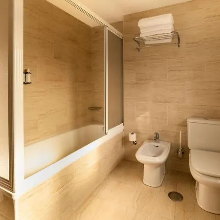 Playa Langosteira By Adelolo Hotel